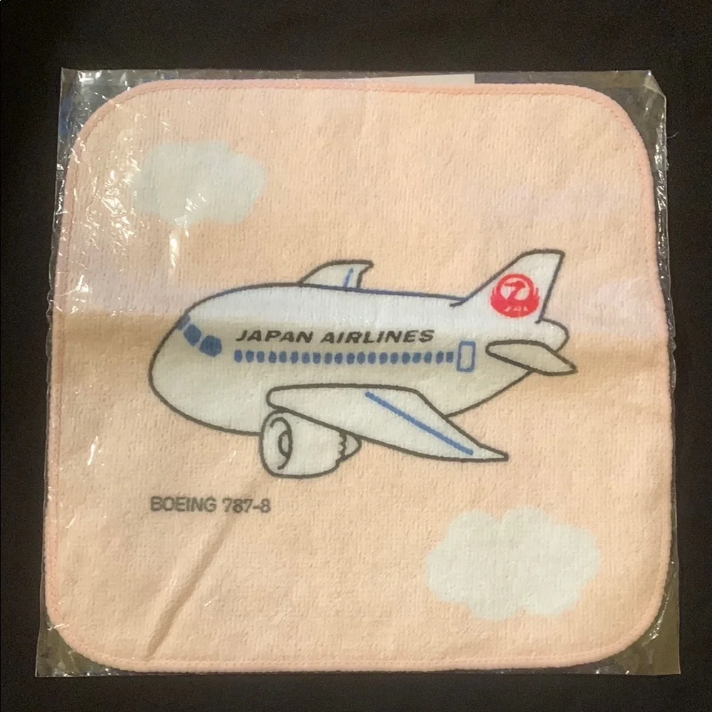 NWT Vintage Japan Airlines Boeing 787-8 Airplane Collectible Mini Hand Towel